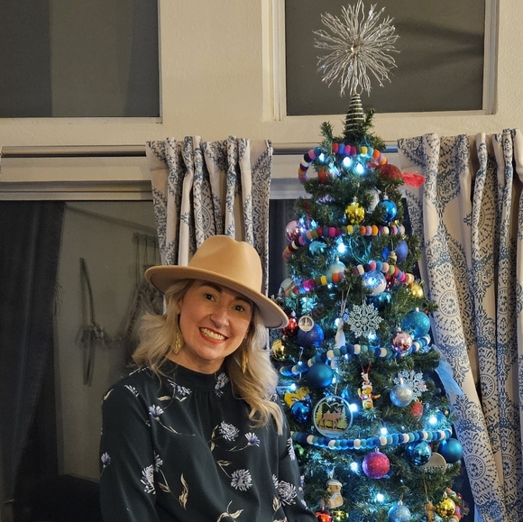 Meet your Posher, Renata - Picture 5 of 13